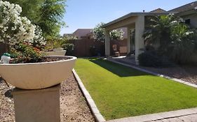 Phoenix Home Near Freeways And Airport