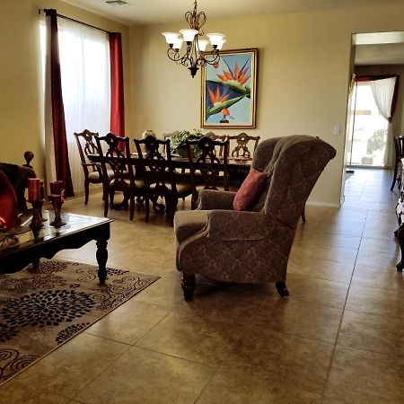 Phoenix Home Near Freeways And Airport Exterior foto