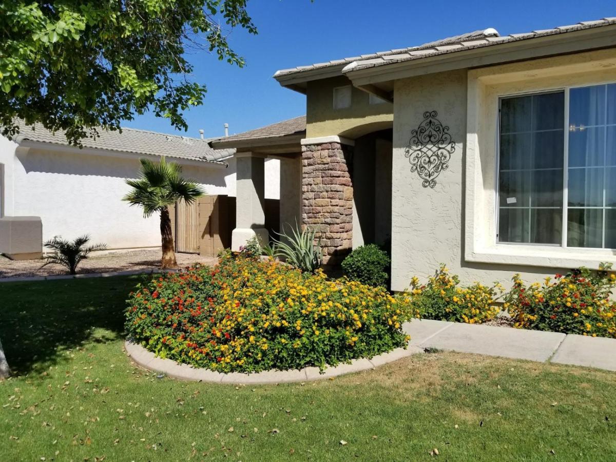 Phoenix Home Near Freeways And Airport Exterior foto